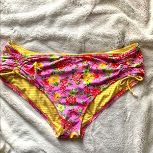 LIDEA FLORAL SWIM BOTTOMS EUC SIZE 12 MADE IN GERMANY